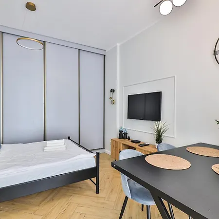 Kasprzaka 29 With Garage By Perfect 412 Warsaw