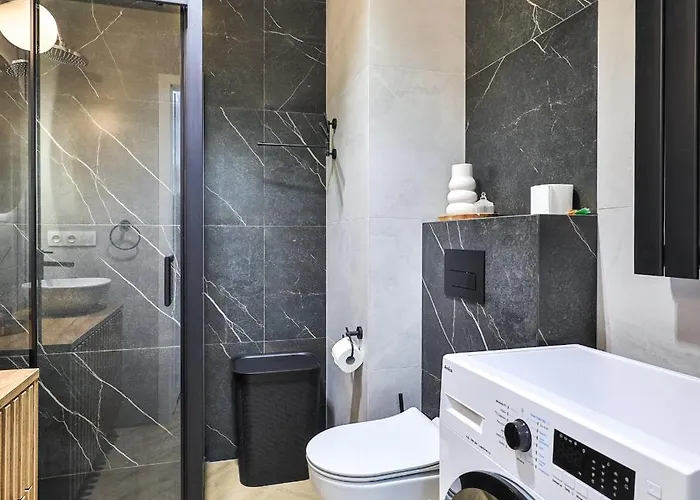 Kasprzaka 29 With Garage By Perfect 412 *