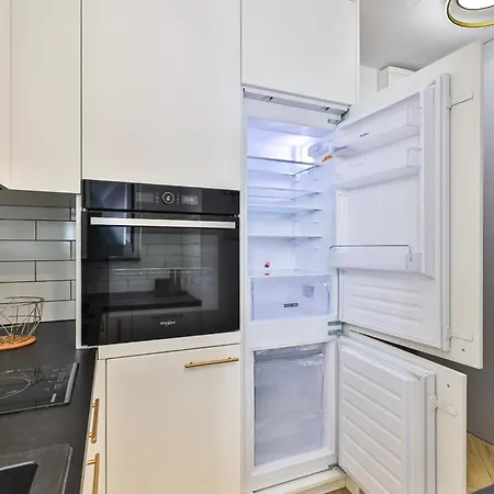 Kasprzaka 29 With Garage By Perfect 412 *